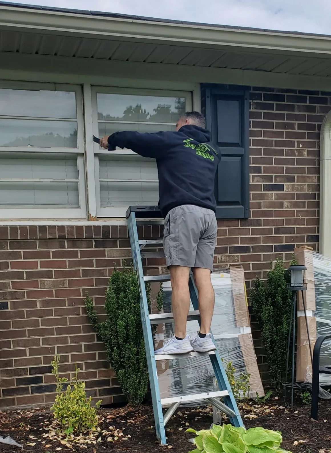 Commercial window replacement work